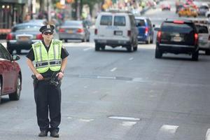 new york city - 14 juin 2015 le défilé annuel de puerto rico a rempli la 5ème avenue photo