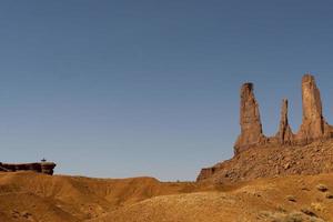 vue sur la vallée des monuments photo