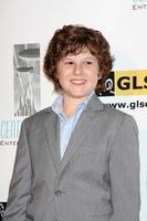 los angeles, oct 8 - nolan gould arrive aux prix de respect du réseau d'éducation gay, lesbienne et hétéro au beverly hills hotel theatre le 8 octobre 2010 à beverly hills, ca photo