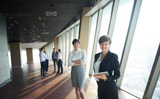 groupe de gens d'affaires, femmes en tant que chefs d'équipe photo