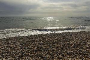 vue sur le paysage de la côte de la mer photo