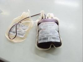 sac de don de sang photo