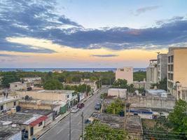 playa del carmen quintana roo mexico 2022 paysage urbain caraïbes océan et plage vue panoramique playa del carmen. photo