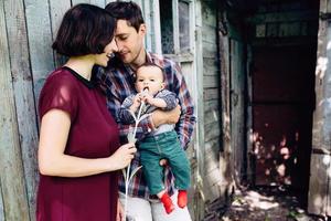 portrait de famille en plein air photo