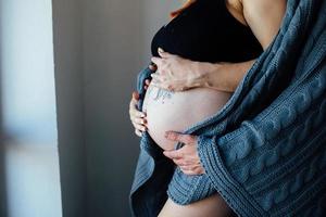 portrait de grossesse en couple photo