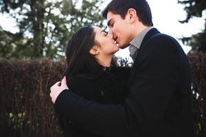 portrait de couple en plein air photo