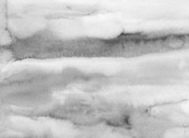 aquarelle calme texture de fond liquide noir et blanc. taches monochromes sur papier. superposition douce photo