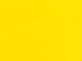 feuille de papier de couleur jaune photo