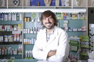 pharmacien masculin photo