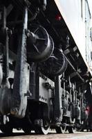 roues d'une locomotive moderne russe photo