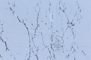 texture plate de l'écran lcd tft en verre fissuré avec fissures radiales localisées photo