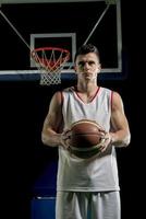 portrait de joueur de basket-ball photo