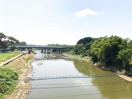 un pont piétonnier photo