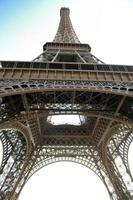 tour eiffel à paris au jour photo