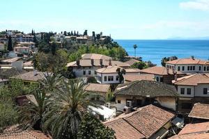 vue sur le centre-ville d'Antalya photo