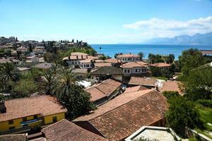 vue sur le centre-ville d'Antalya photo