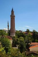 vue sur le centre-ville d'Antalya photo