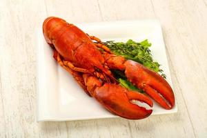 homard sur assiette photo