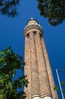 vue sur le centre-ville d'Antalya photo