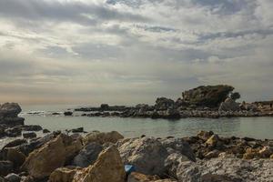 vue sur la mer côtière photo