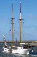 yacht dans le port photo