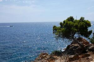 costa brava en été, soleil, mer et beaucoup de lumière photo