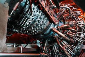 élément d'une turbine à gaz de haute technologie avec un système d'alimentation en combustible réactif photo