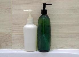 photos de bouteilles de shampoing