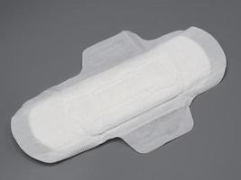 Serviette hygiénique hygiénique en coton bio doux et confortable photo