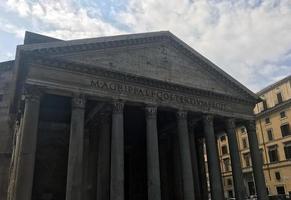 italie rome. vue sur les bâtiments historiques de la ville. photo