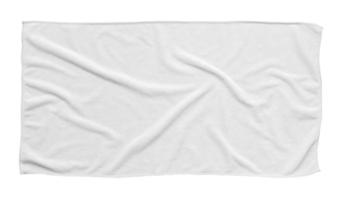 serviette de plage blanche isolé fond blanc photo