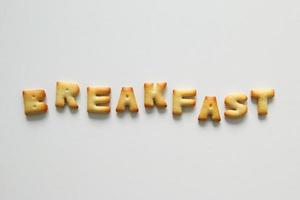 une inscription des cookies sur le fond blanc. texte - petit-déjeuner. photo