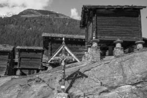 randonnée dans les alpes suisses photo