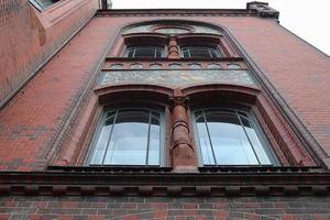 vue détaillée sur l'hôtel de ville du nord de l'Allemagne trouvé à neumünster photo