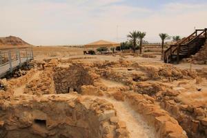 une vue de qumran en israël photo