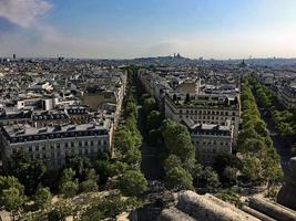 une vue panoramique sur paris en été photo