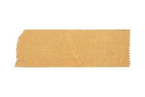 Ruban de papier adhésif marron isolé sur fond blanc photo