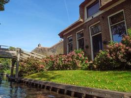 giethoorn aux pays-bas photo