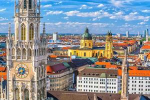 Skyline de Munich pendant la journée photo