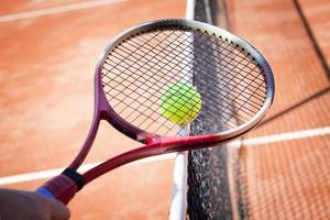 raquette de tennis, terre battue, tour wta, rolland garros photo