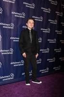 los angeles - mar 18 - benjamin stockham au 23e annuel une nuit à sardi s au profit de l'association alzheimer à l'hôtel beverly hilton le 18 mars 2015 à beverly hills, ca photo