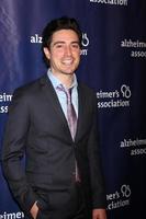 los angeles - mar 18 - ben feldman au 23e annuel une nuit à sardi s au profit de l'association alzheimer à l'hôtel beverly hilton le 18 mars 2015 à beverly hills, ca photo