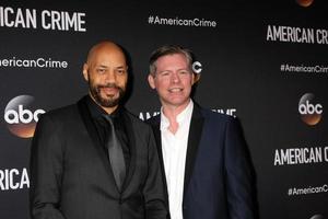 Los angeles - 28 février - john ridley, michael macdonald à la première projection du crime américain au théâtre de l'hôtel ace le 28 février 2015 à los angeles, ca photo