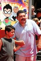 los angeles - juil 22 guillermo rodriguez, fils des teen titans aller à la première du cinéma sur le tcl chinese theatre imax le 22 juillet 2018 à los angeles, ca photo