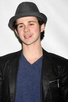 Los angeles - jan 10 - connor paolo arrive à l'abc tca party hiver 2012 à l'hôtel langham huntington le 10 janvier 2012 à pasadena, ca photo