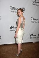 Los angeles - 27 juillet - dreama walker arrive à l'abc tca party été 2012 au beverly hilton hotel le 27 juillet 2012 à beverly hills, ca photo