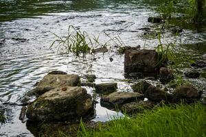 rivière à la campagne photo