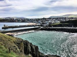 une vue sur l'île de man en été photo