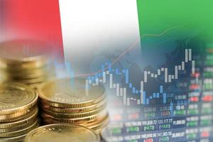 investissements boursiers commerciaux financiers, monnaie et drapeau de l'italie ou forex pour analyser l'arrière-plan des données de tendance des entreprises de financement des bénéfices. photo