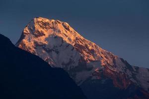 Annapurna i himalaya vue sur les montagnes de Poon Hill